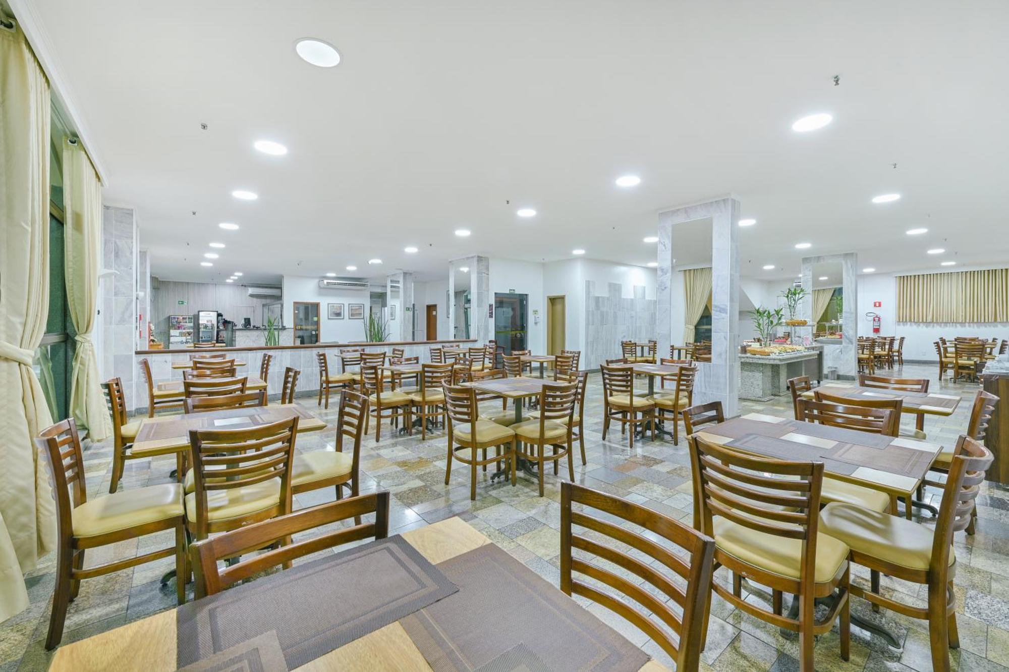 Hotel Nacional Inn 리메이라 외부 사진
